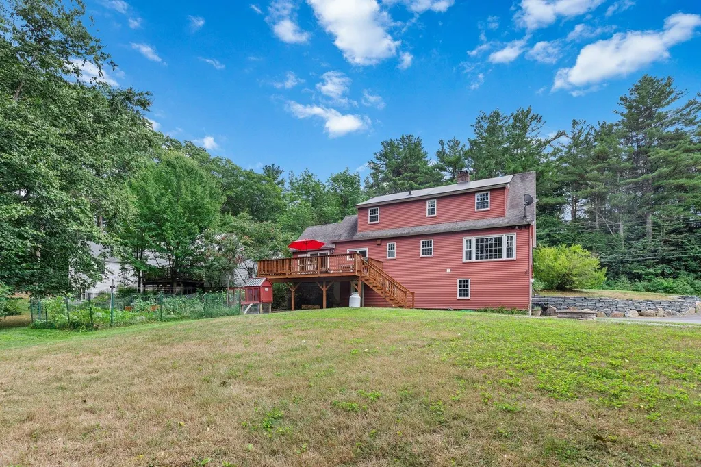 108 Sand Hill Road Peterborough NH 03458
