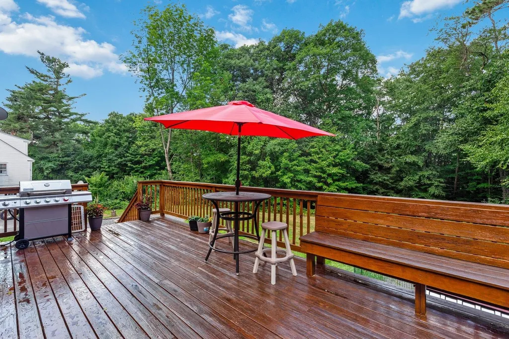108 Sand Hill Road Peterborough NH 03458