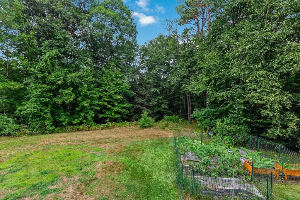 108 Sand Hill Road Peterborough NH 03458