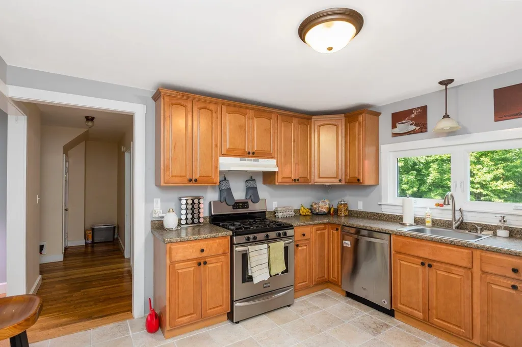 108 Sand Hill Road Peterborough NH 03458