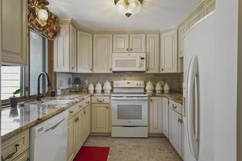 170 Belknap Point Road Gilford NH 03249