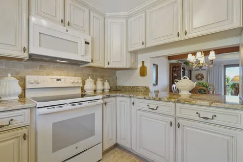 170 Belknap Point Road Gilford NH 03249