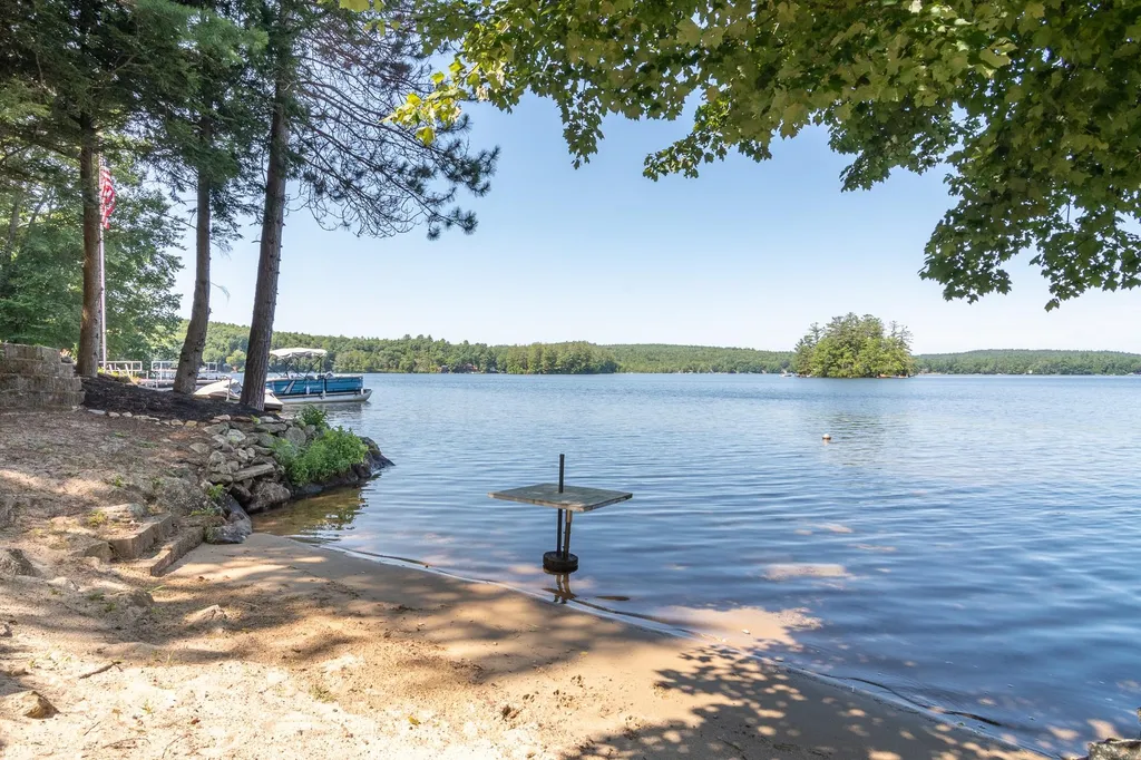 132 Ridge Road Barnstead NH 03225