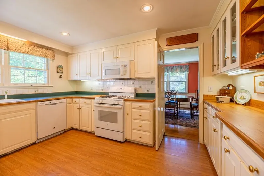 402 Danby Mountain Road Dorset VT 05251