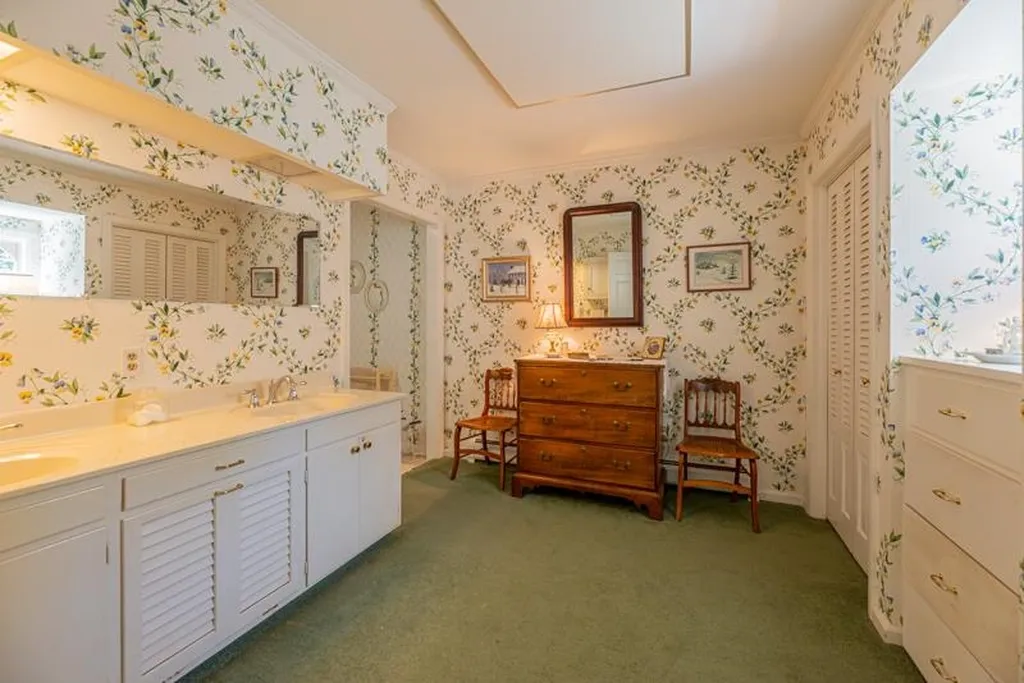 402 Danby Mountain Road Dorset VT 05251