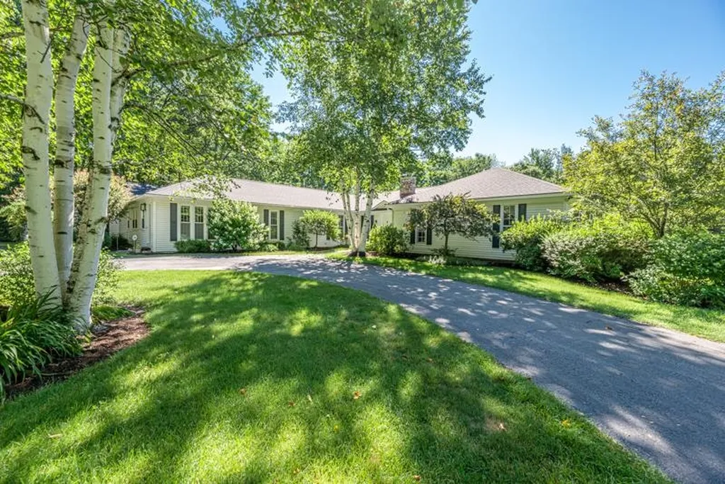 402 Danby Mountain Road Dorset VT 05251