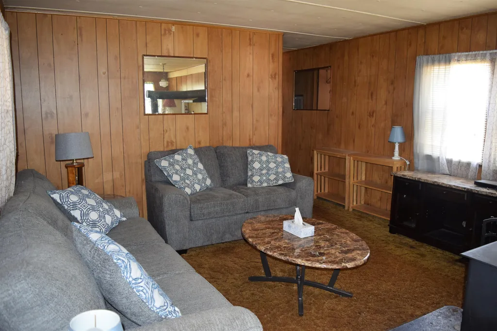 11 Clayton Avenue Rochester NH 03867