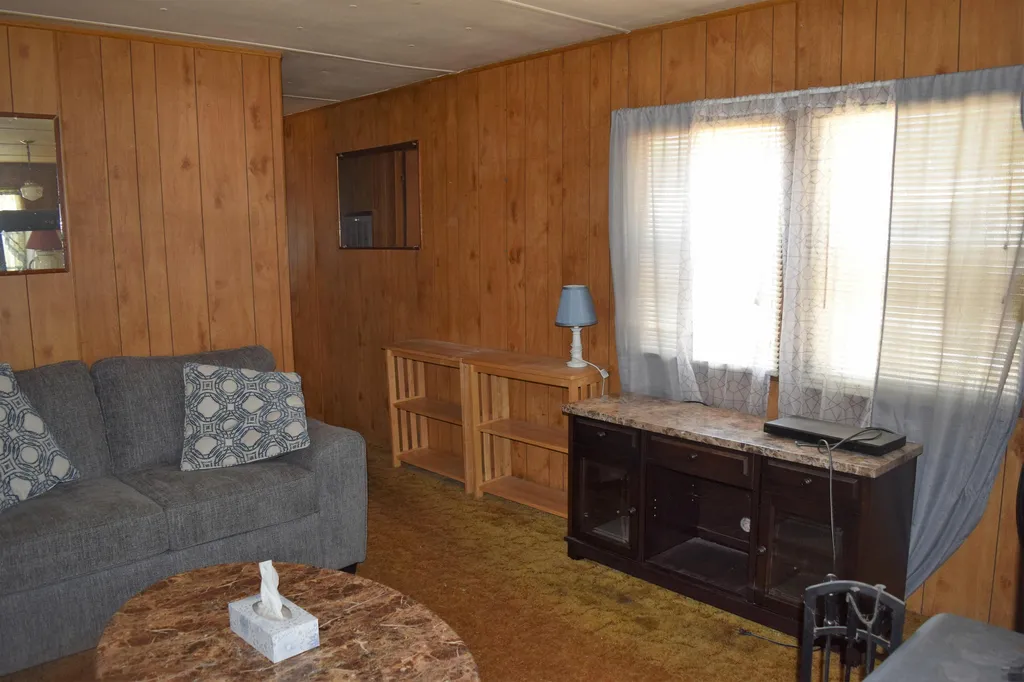 11 Clayton Avenue Rochester NH 03867