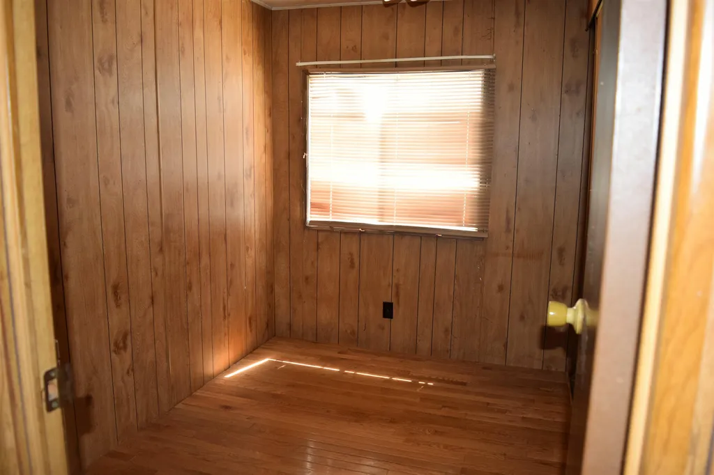 11 Clayton Avenue Rochester NH 03867