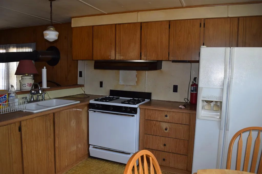 11 Clayton Avenue Rochester NH 03867
