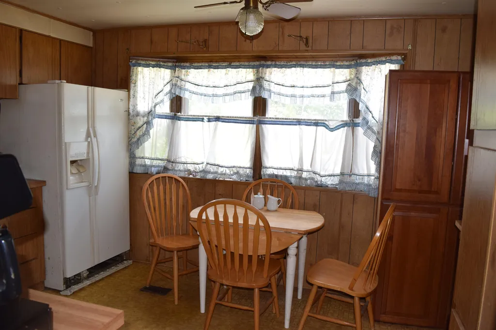11 Clayton Avenue Rochester NH 03867