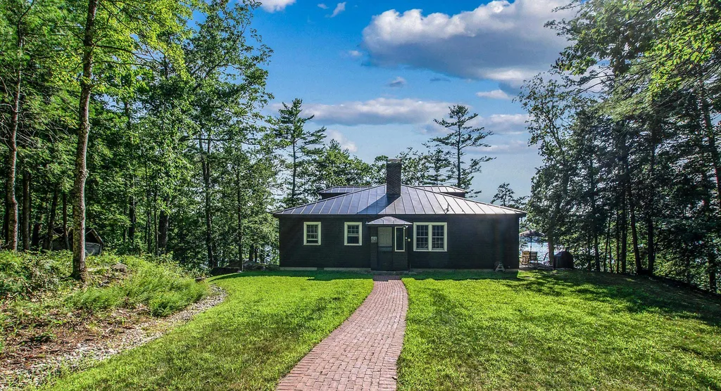 229 Webster Avenue Franklin NH 03235