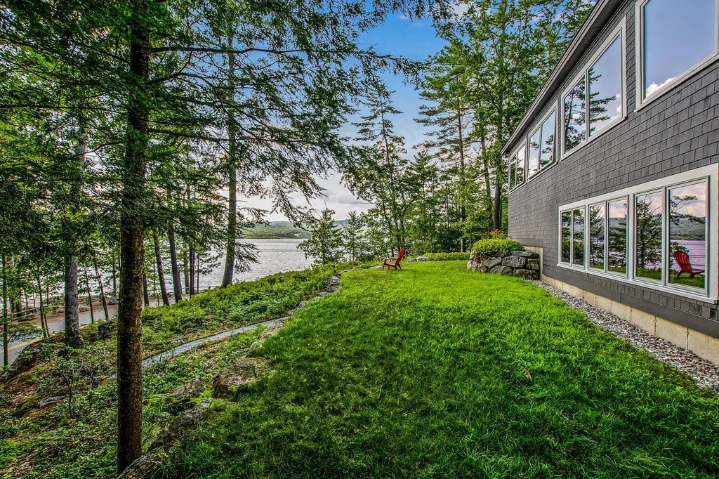 229 Webster Avenue Franklin NH 03235
