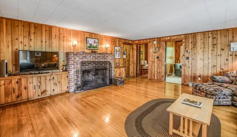 229 Webster Avenue Franklin NH 03235