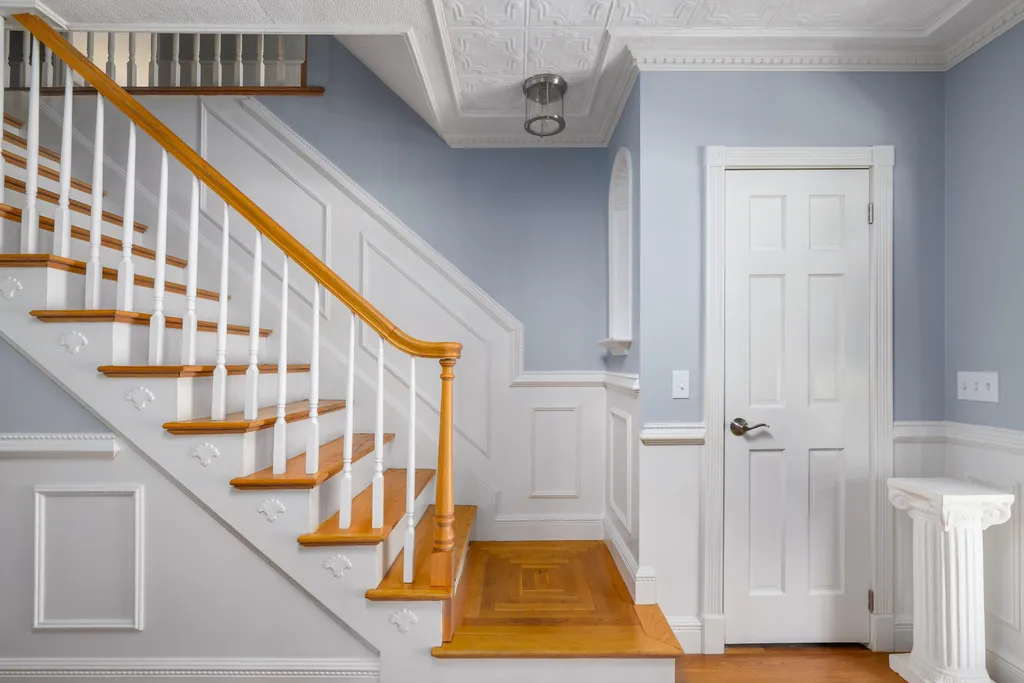 81 Carolan Avenue Hampton NH 03842