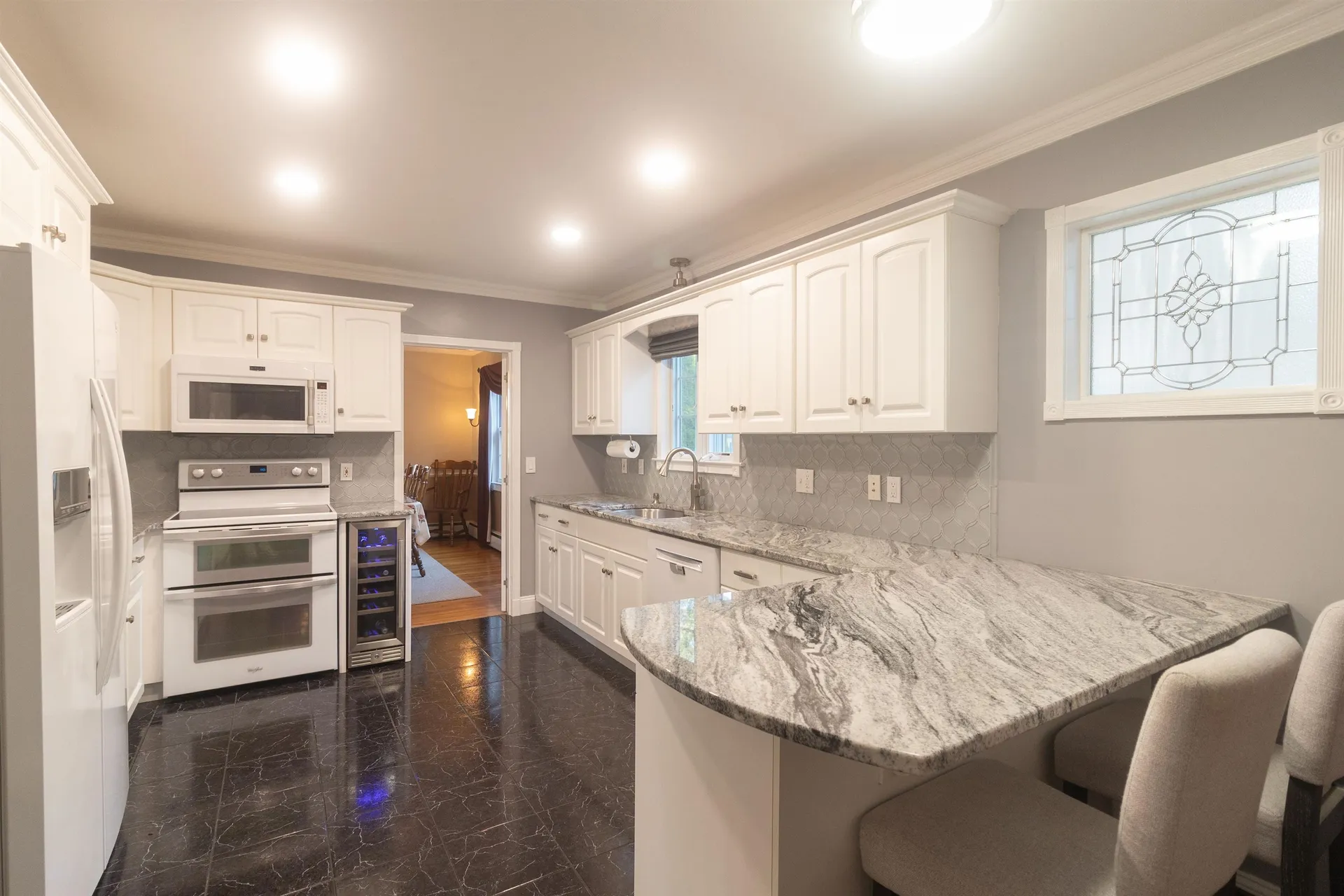 81 Carolan Avenue Hampton NH 03842