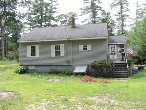 20 Broad Cove Drive Concord NH 03303
