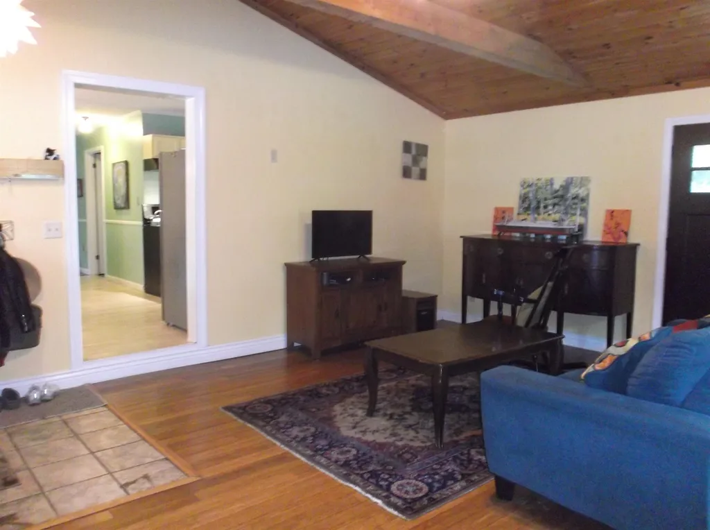 56 White Cedar Lane Shelburne VT 05482