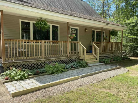 25 Burgdorf Drive Madison NH 03849