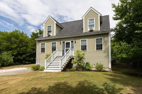 73 Cherub Drive Farmington NH 03835