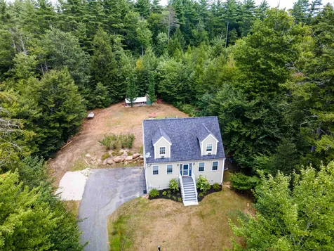 73 Cherub Drive Farmington NH 03835