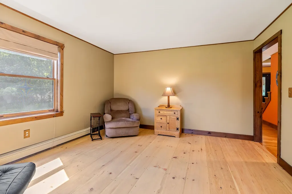111 Dyke Drive Orford NH 03777
