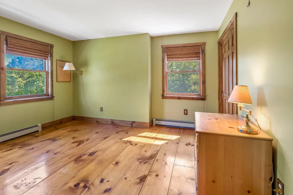111 Dyke Drive Orford NH 03777