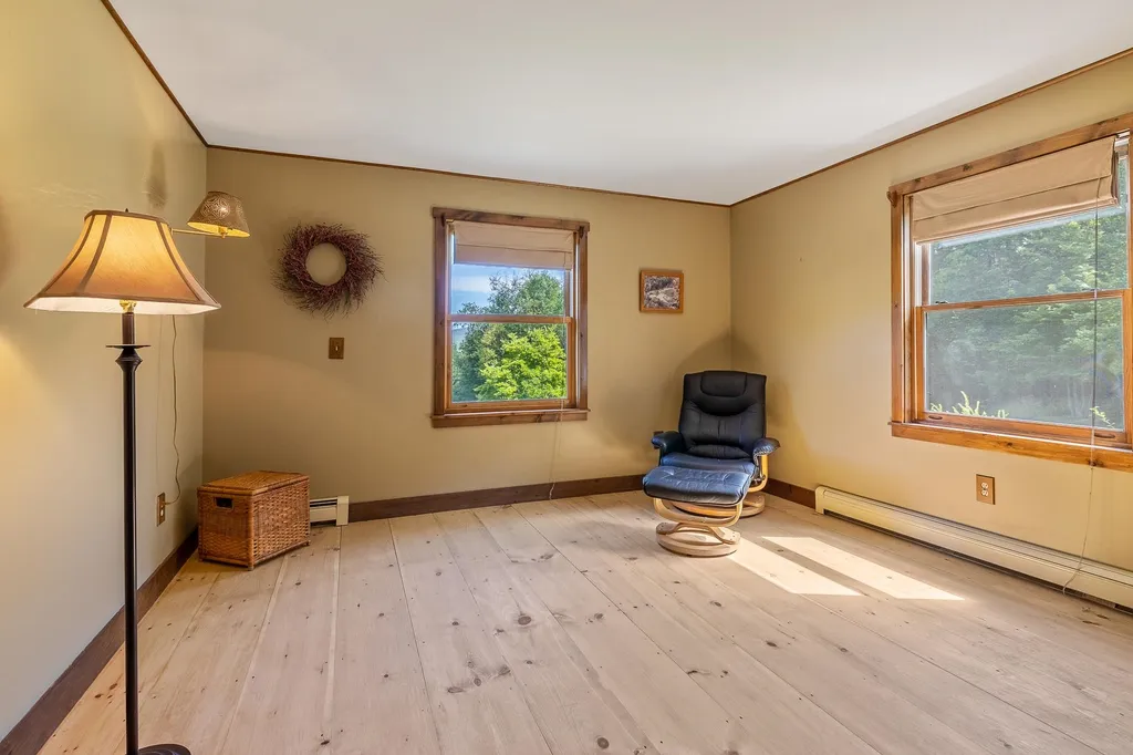 111 Dyke Drive Orford NH 03777