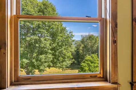 111 Dyke Drive Orford NH 03777