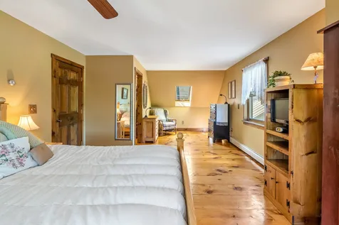 111 Dyke Drive Orford NH 03777