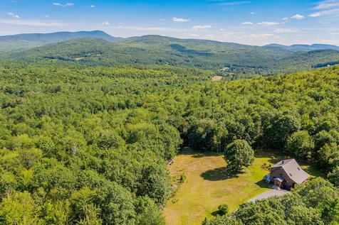111 Dyke Drive Orford NH 03777