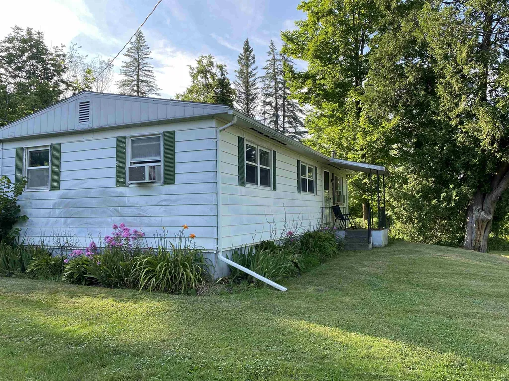 2616 Guinea Road Charlotte VT 05445