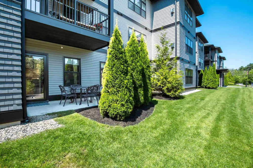 2075 Lafayette Road Portsmouth NH 03801