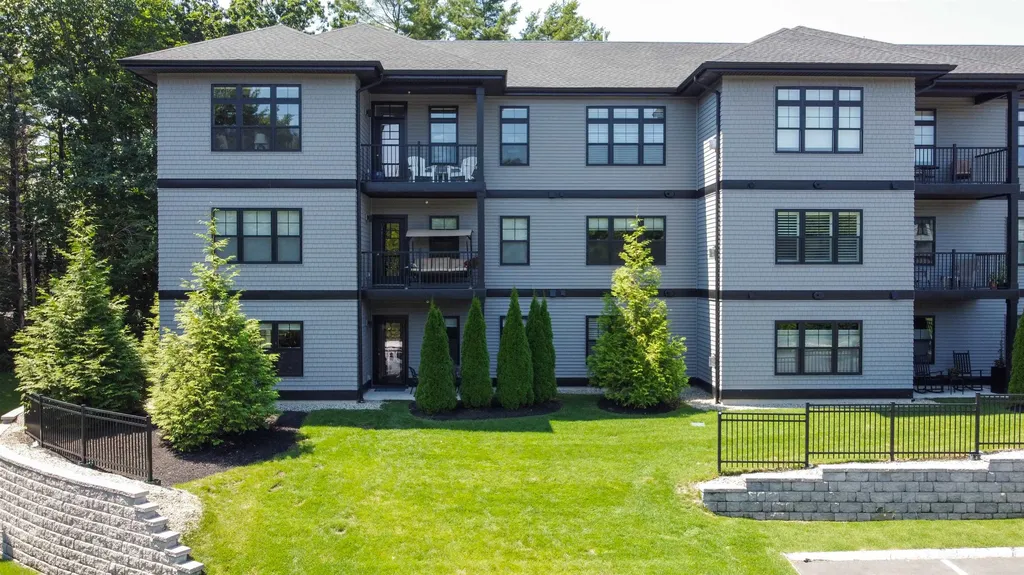 2075 Lafayette Road Portsmouth NH 03801