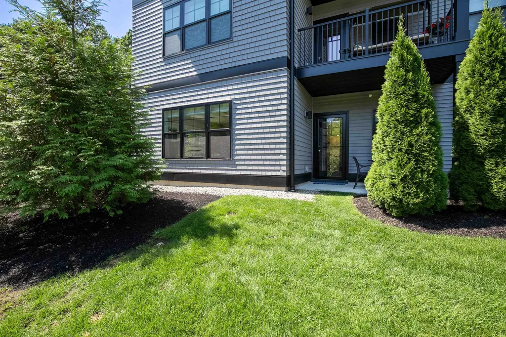 2075 Lafayette Road Portsmouth NH 03801