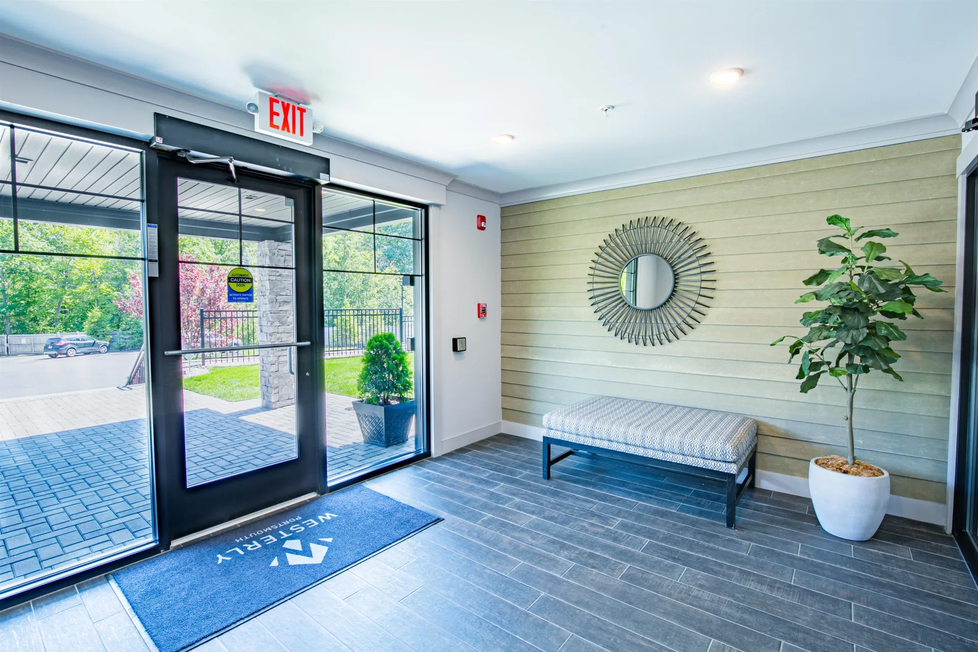 2075 Lafayette Road Portsmouth NH 03801