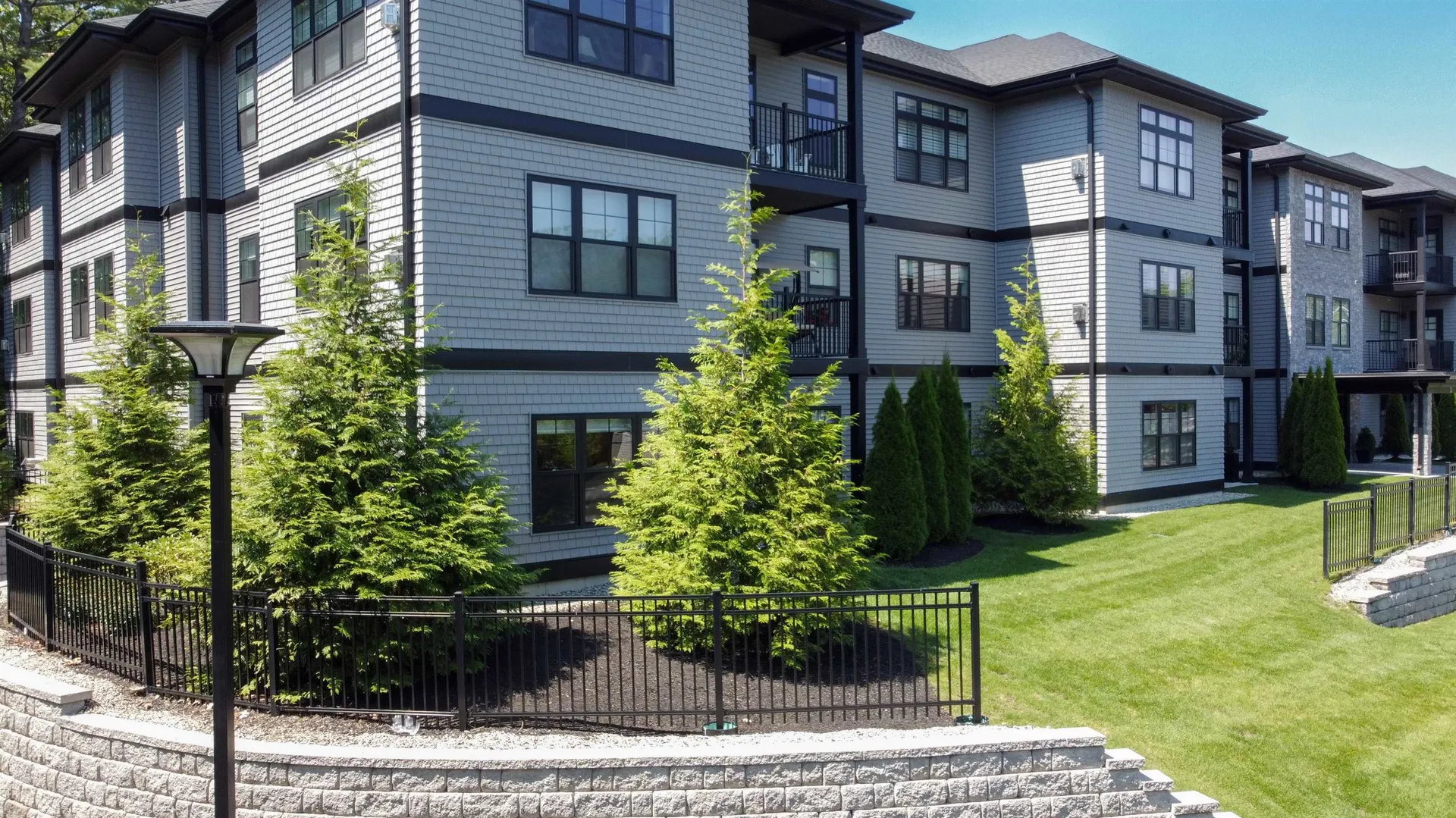 2075 Lafayette Road Portsmouth NH 03801