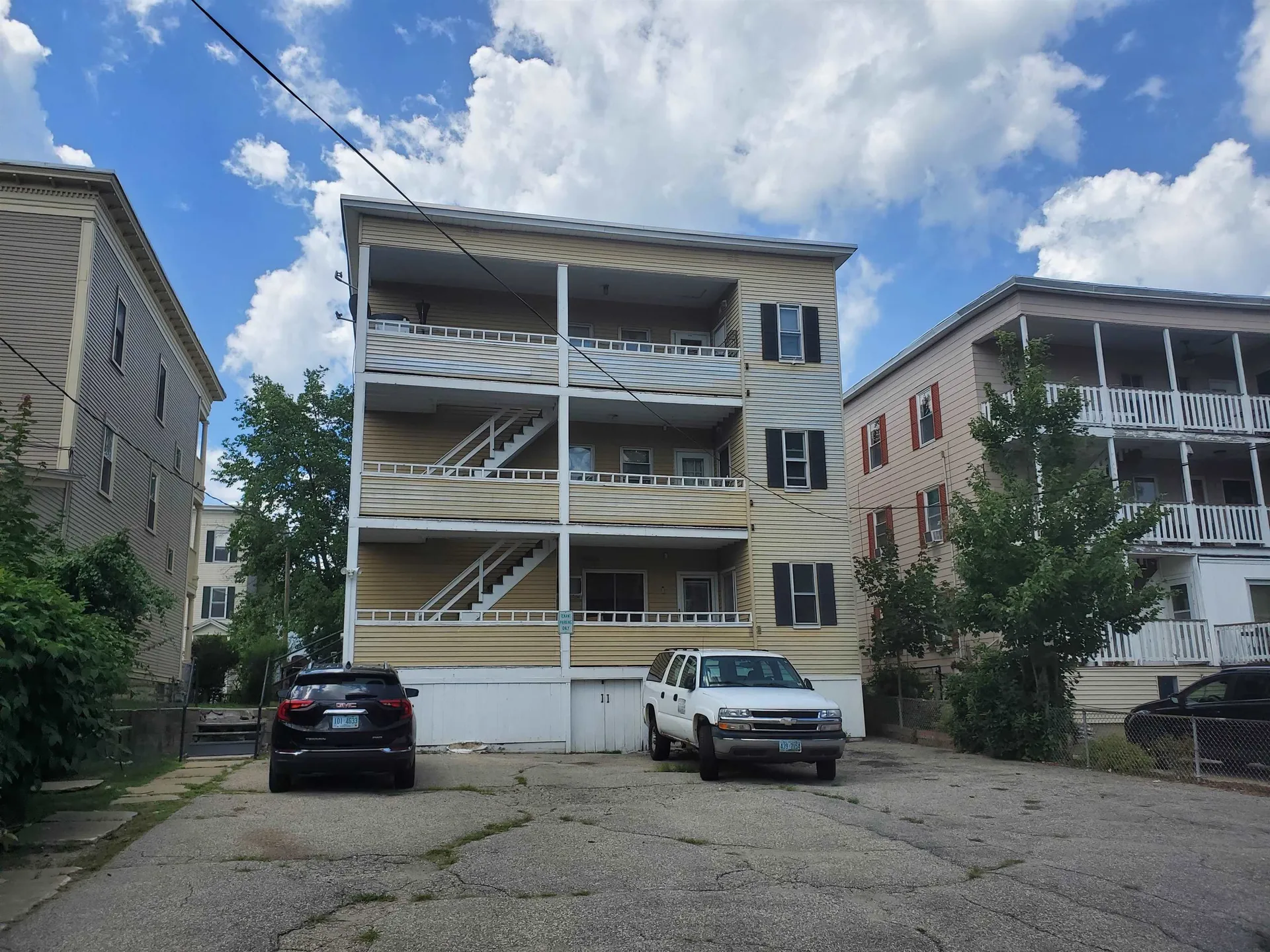 553 Dubuque Street Manchester NH 03102