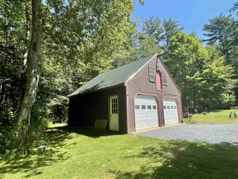 375 Middle Road Brentwood NH 03833