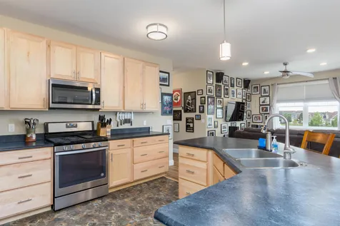 81 Holland Lane Williston VT 05495