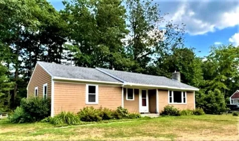 53 Spring Street Swanzey NH 03446