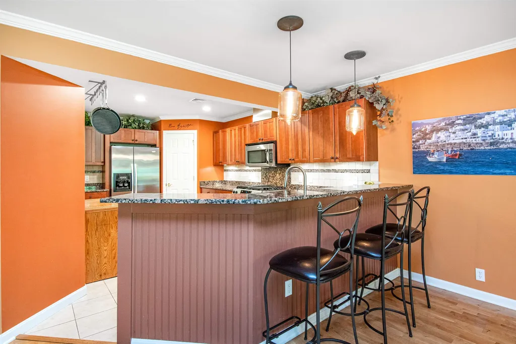 186 Hummingbird Lane South Burlington VT 05403