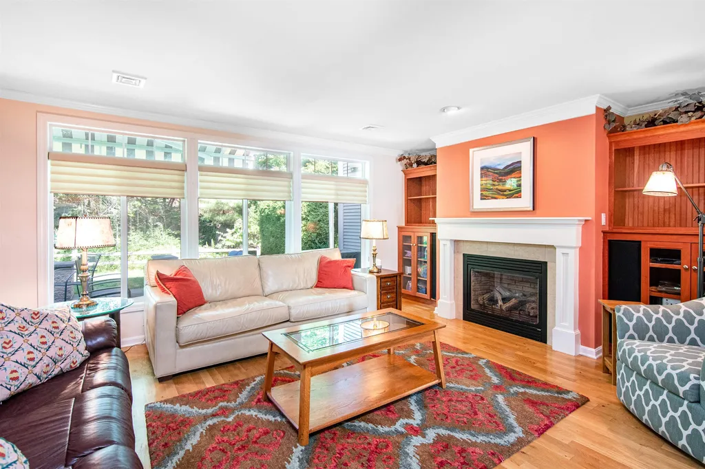 186 Hummingbird Lane South Burlington VT 05403