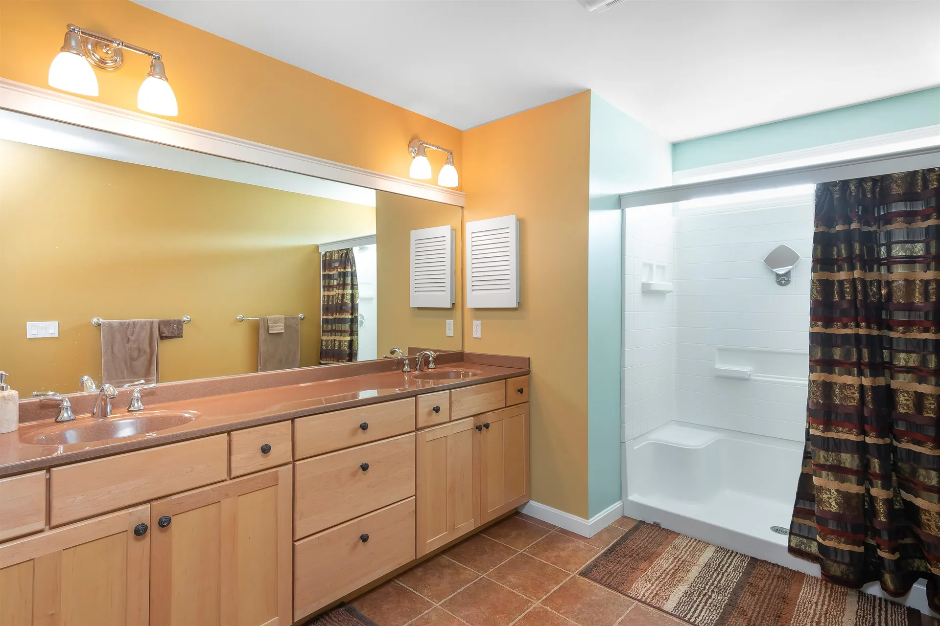 186 Hummingbird Lane South Burlington VT 05403