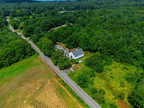 134 Island Pond Road Derry NH 03038
