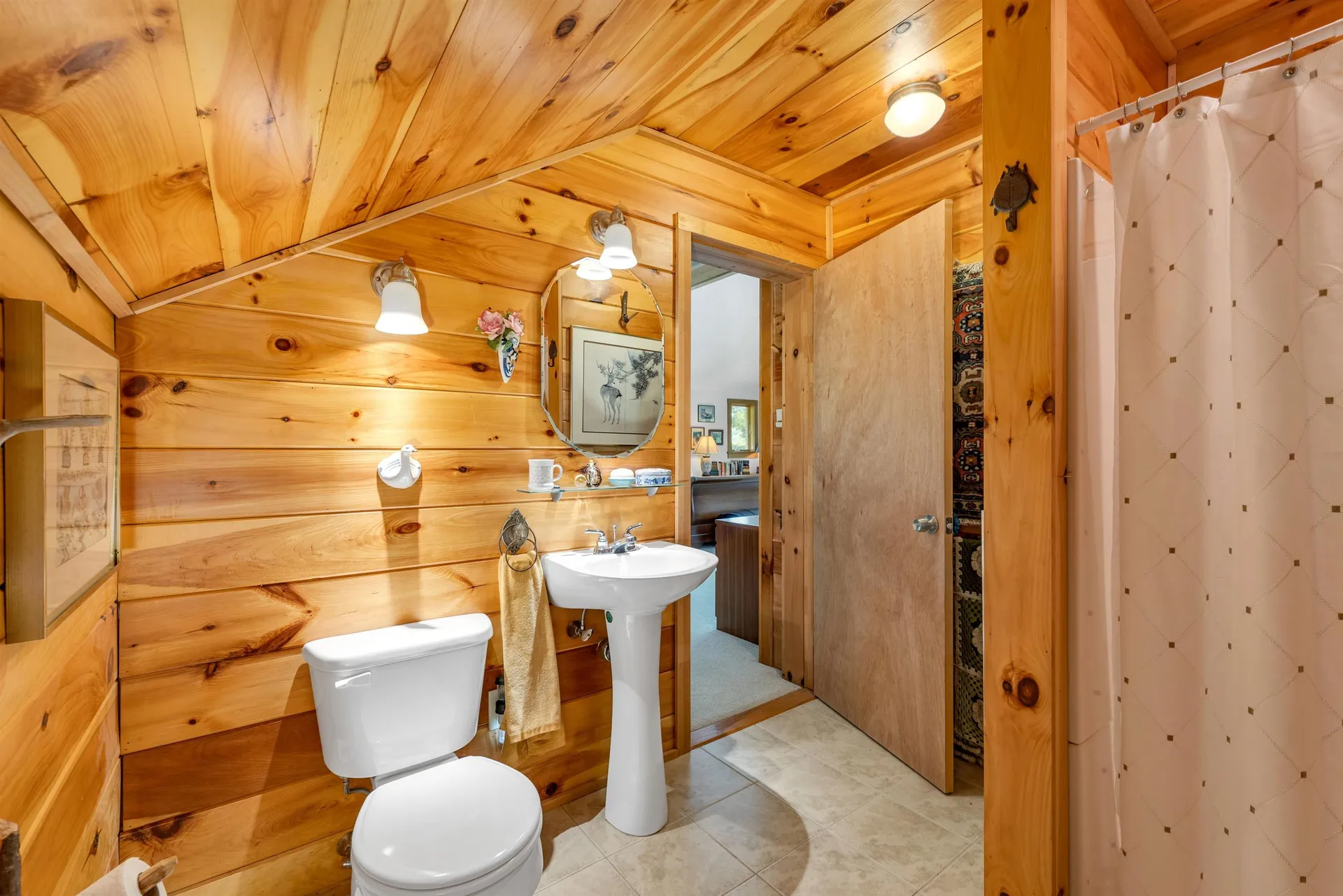 35 Hazelwood Drive Hudson NH 03051