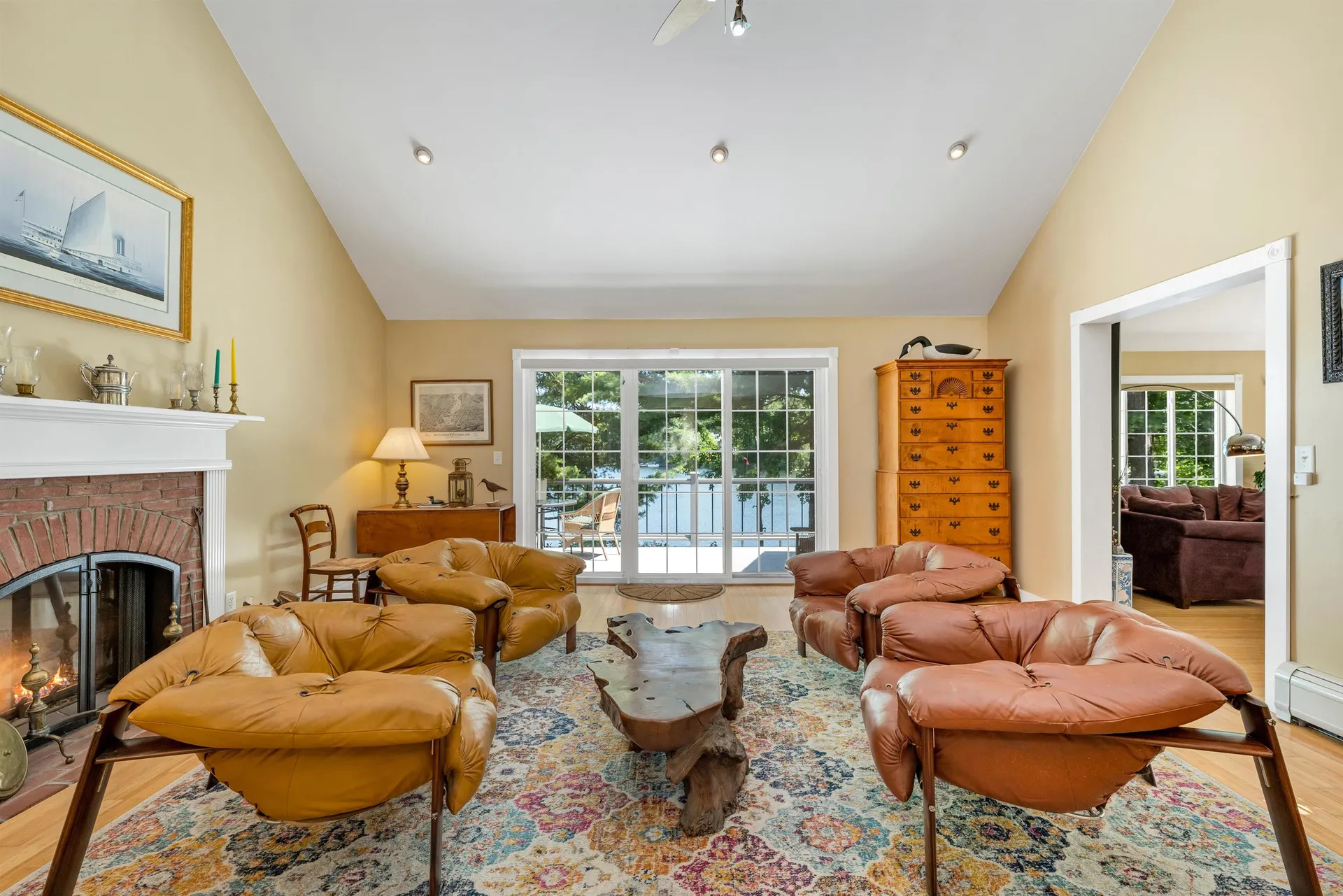 35 Hazelwood Drive Hudson NH 03051