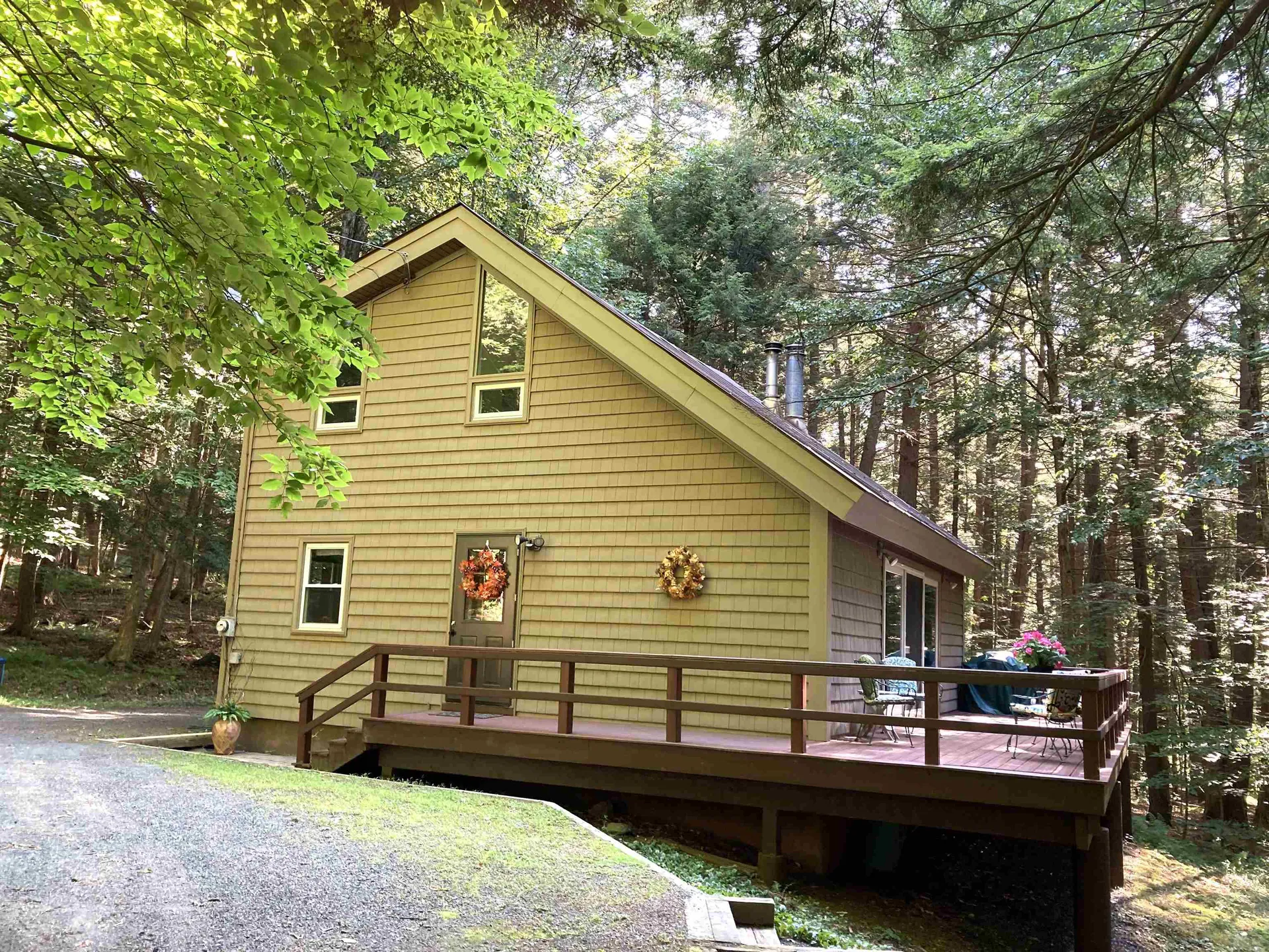 141 Jay Hill Road Hartford VT 05059