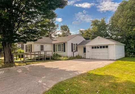 15 Grandview Drive Lancaster NH 03584