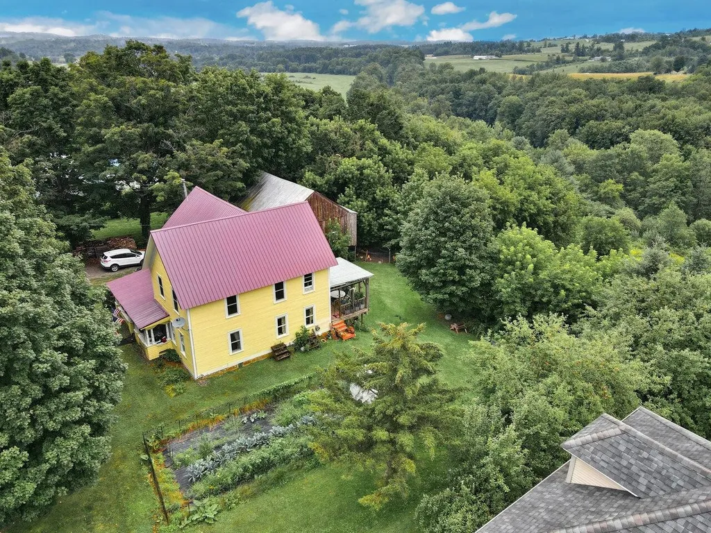 1475 Main Street Sheldon VT 05483